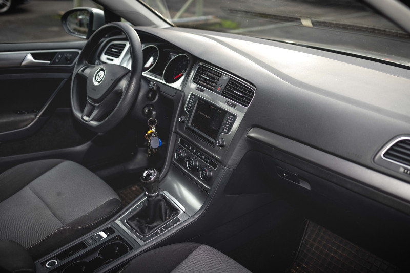 Volkswagen VOLSkWAGEN GOLF 6 1.6 TDI COMBI na splátky - fotografie 21