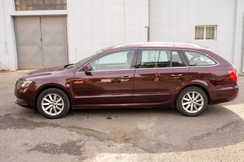 ŠKODA SUPERB 1.6 TDI COMBI na splátky - fotografie 2