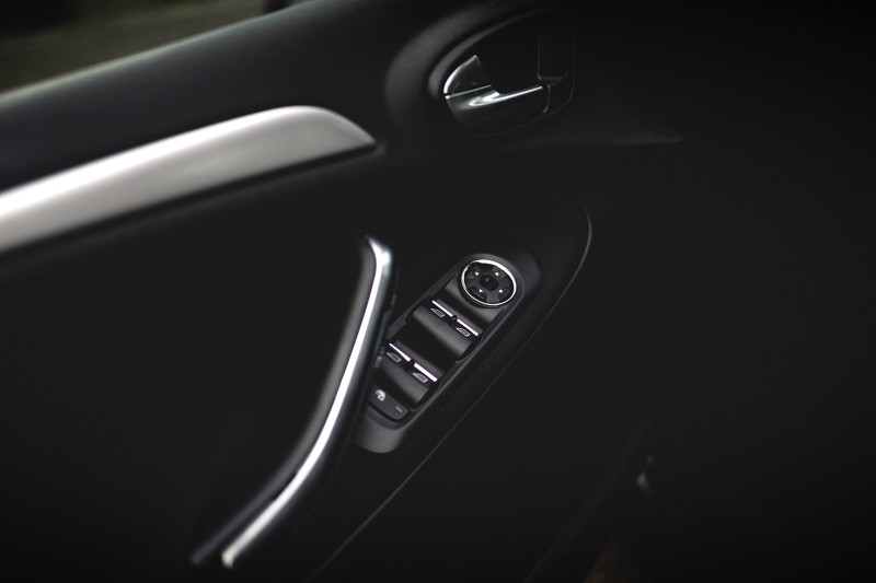 FORD S-MAX 2.0 TDI na splátky - fotografie 12