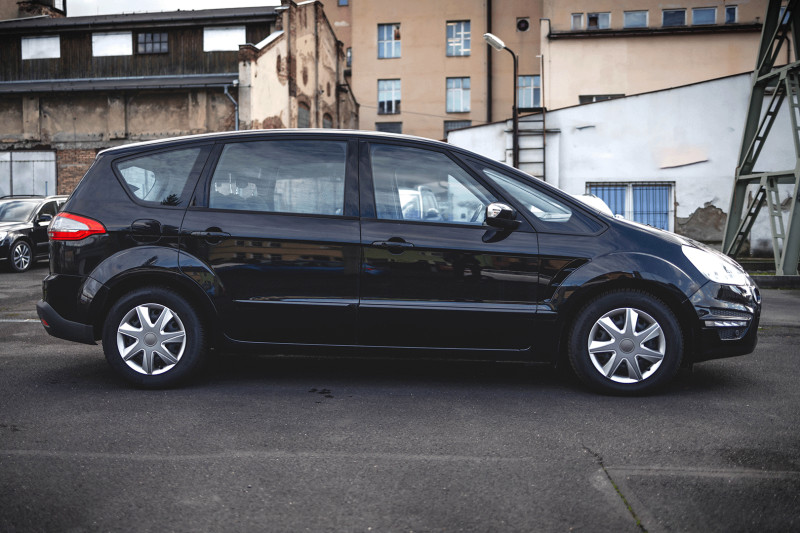 FORD S-MAX 2.0 TDI na splátky - fotografie 13