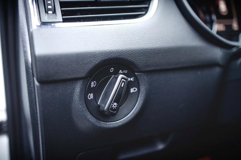 FORD S-MAX 2.0 TDI na splátky - fotografie 4