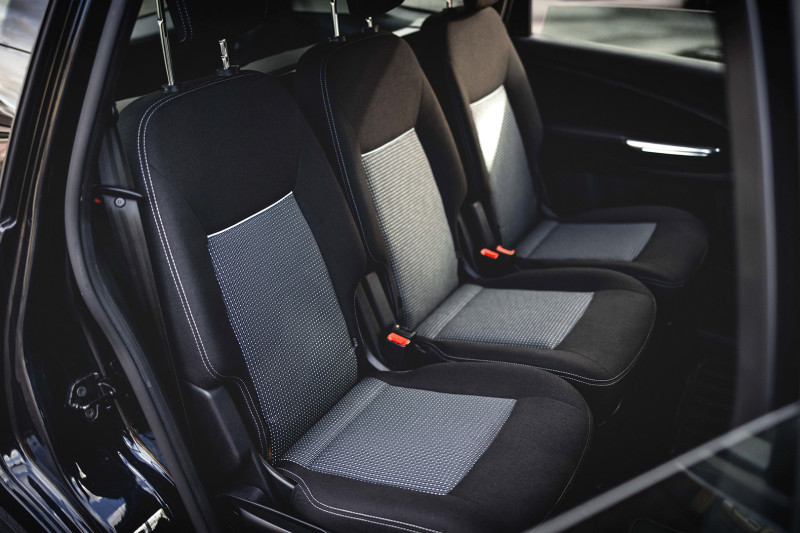FORD S-MAX 2.0 TDI na splátky - fotografie 5
