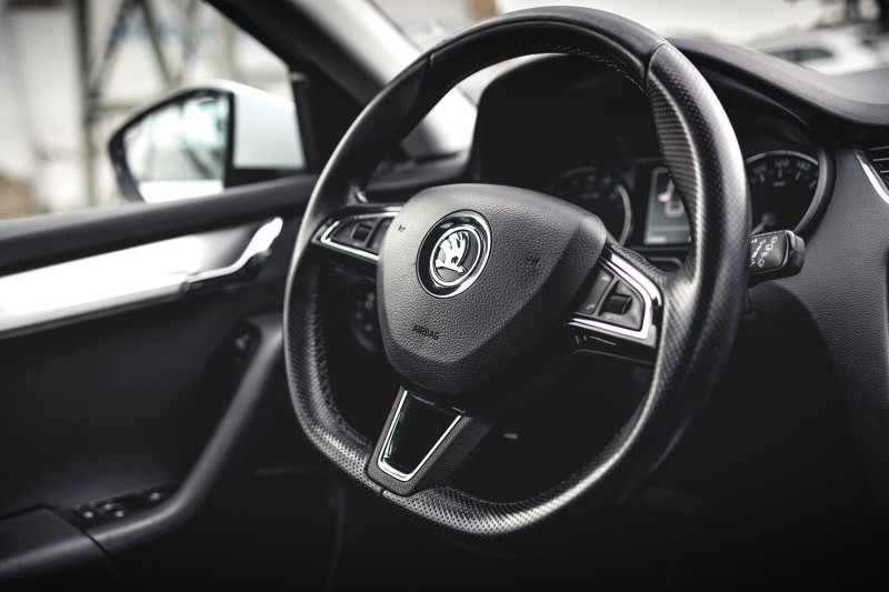 ŠKODA OCTAVIA 1.6 TDI ELEGANCE na splátky - fotografie 18