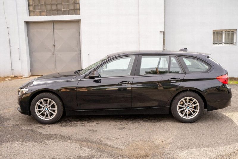 BMW 318 D 2.0 na splátky - fotografie 2