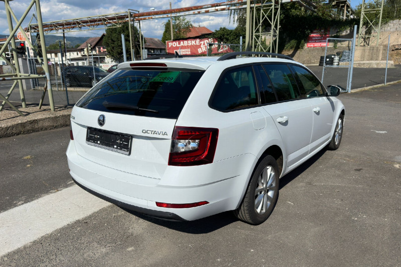 ŠKODA OCTAVIA III 1.6 TDI na splátky - fotografie 5