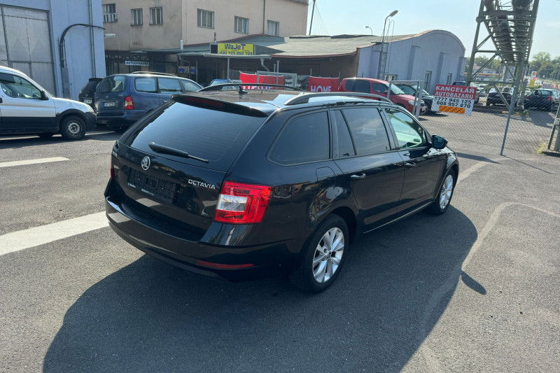 ŠKODA OCTAVIA 1.6 TDI DSG - obrázek 1