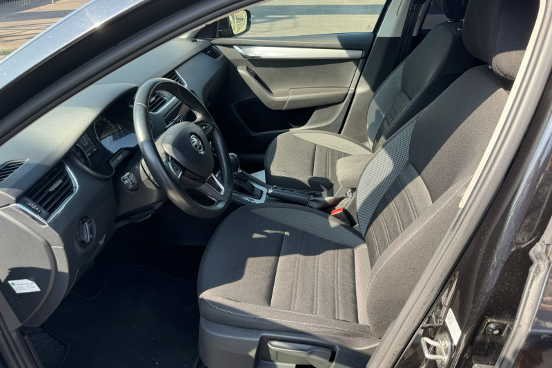 ŠKODA OCTAVIA 1.6 TDI DSG - obrázek 1