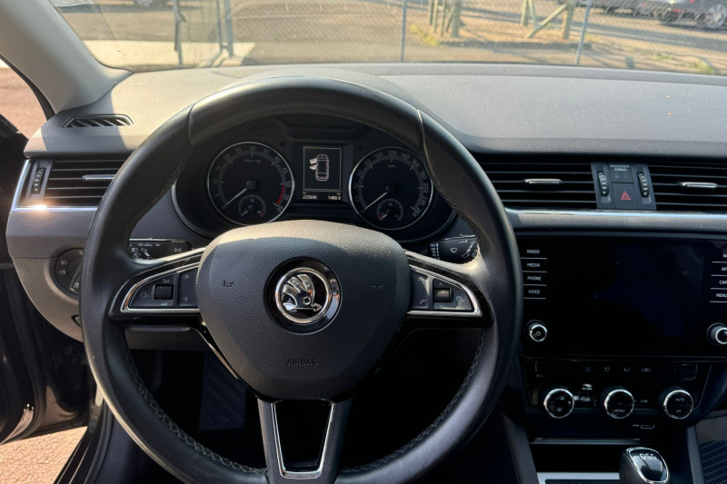 ŠKODA OCTAVIA 1.6 TDI DSG - obrázek 1