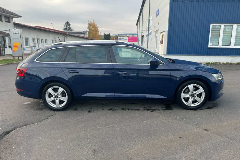 ŠKODA OCTAVIA DSG 1.6 TDI - obrázek 1