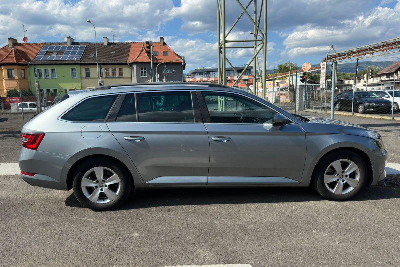 ŠKODA OCTAVIA 1.6 TDI - obrázek 1