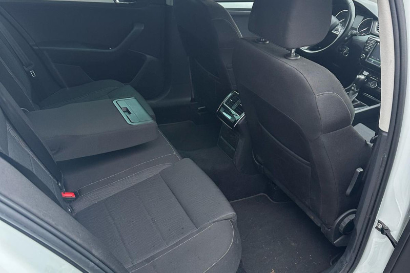 ŠKODA SUPERB 2.0 TDI DSG ELEGANCE - obrázek 1