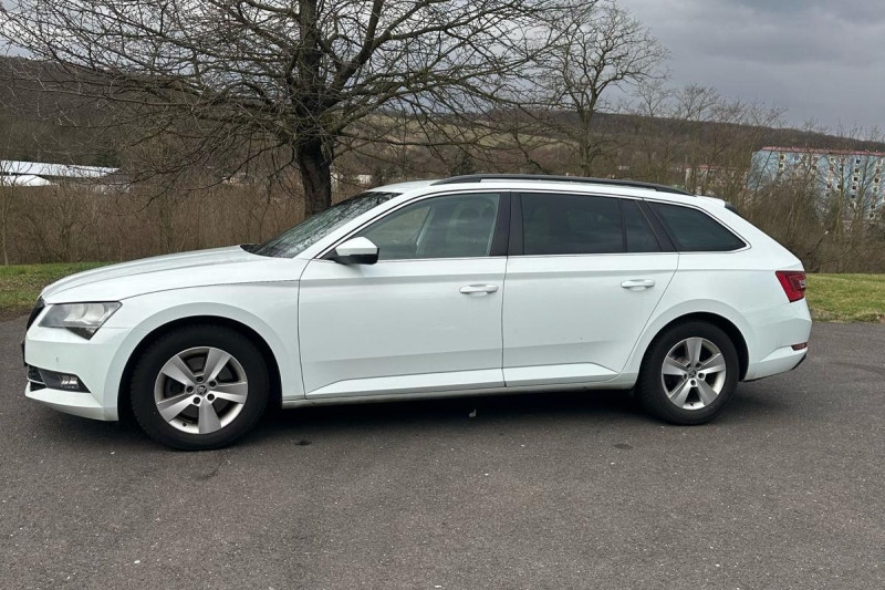 ŠKODA SUPERB 2.0 TDI DSG ELEGANCE - obrázek 1