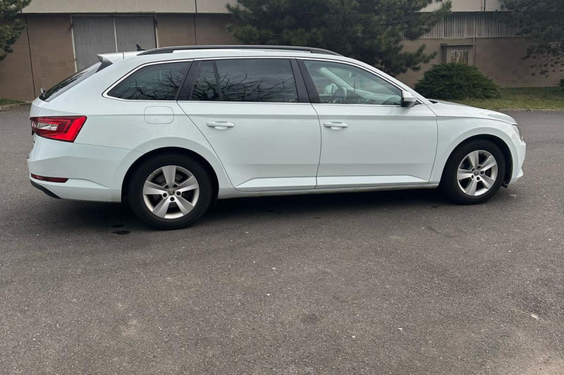 ŠKODA SUPERB 2.0 TDI DSG ELEGANCE - obrázek 1