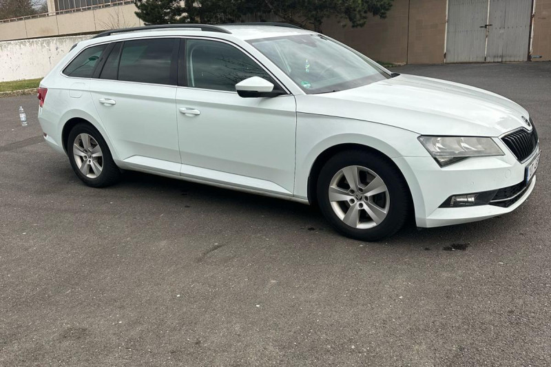 ŠKODA SUPERB 2.0 TDI DSG ELEGANCE - obrázek 1