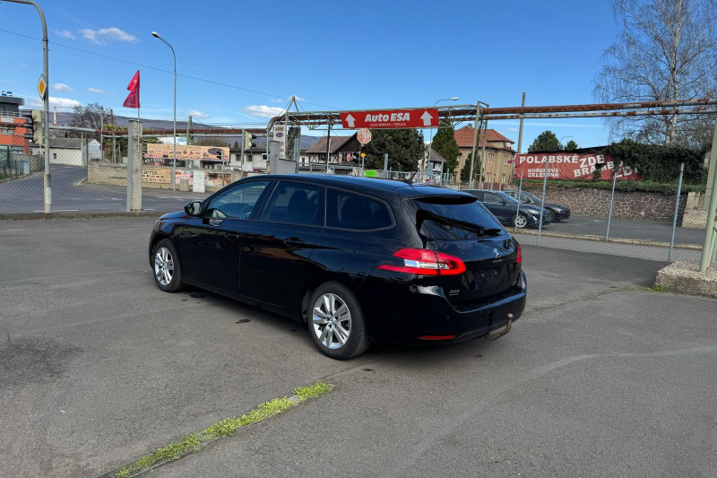 PEUGEOT 308 1.5 HDi - obrázek 1