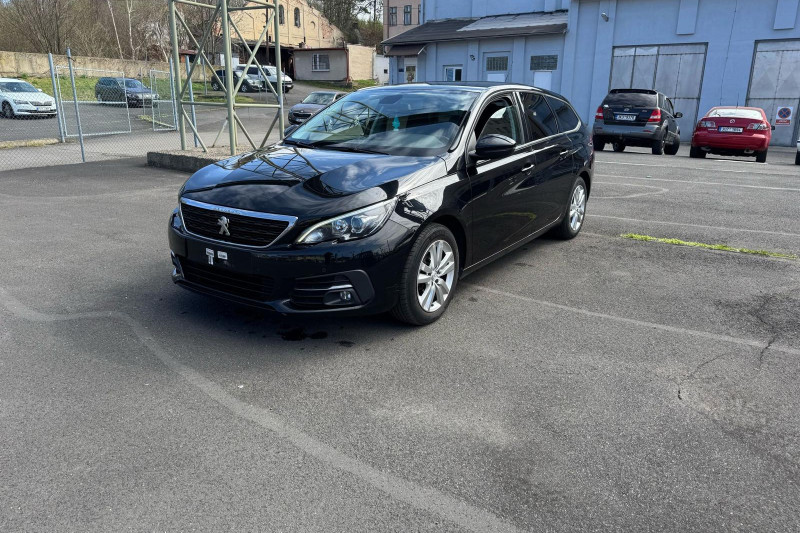 PEUGEOT 308 1.5 HDi