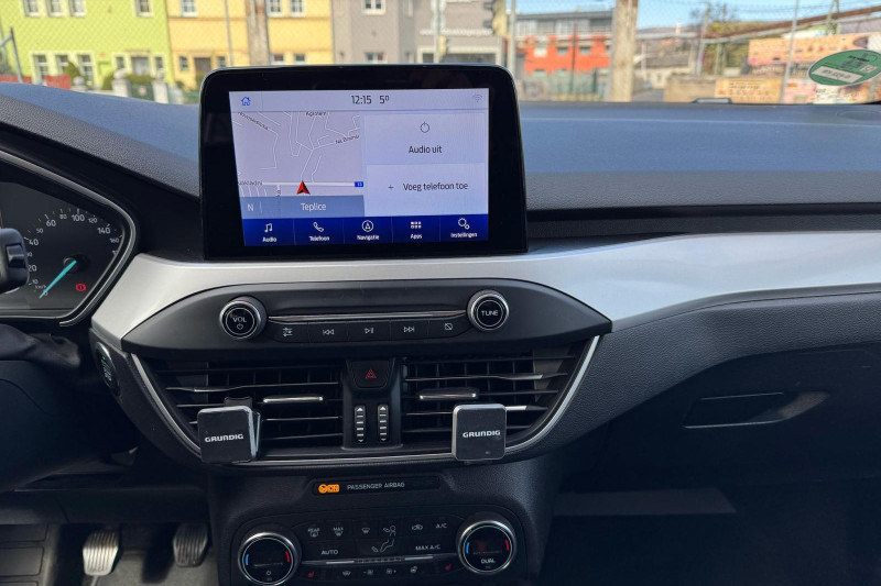 FORD FOCUS 1.5 TDCi TITANIUM na splátky - fotografie 14
