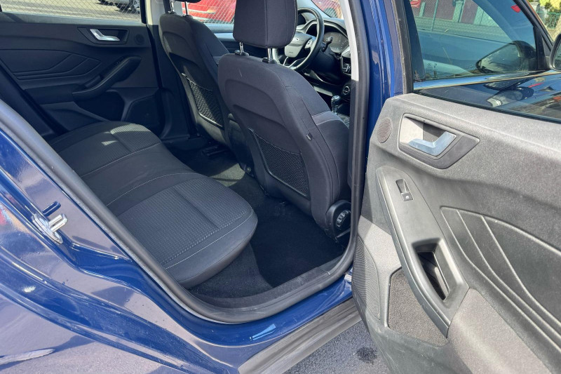 FORD FOCUS 1.5 TDCi TITANIUM na splátky - fotografie 18