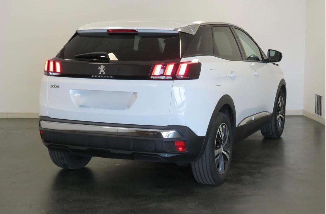 PEUGEOT 3008 1.5 BLUEHDI 96 kW ALLURE na splátky - fotografie 4