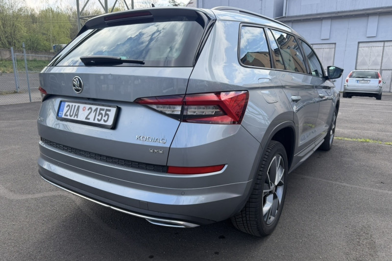 ŠKODA KODIAQ 7 MÍSTNÝ SPORTLINE 4x4 DSG