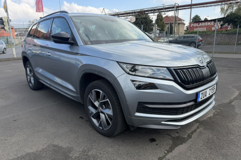 ŠKODA KODIAQ 7 MÍSTNÝ SPORTLINE 4x4 DSG