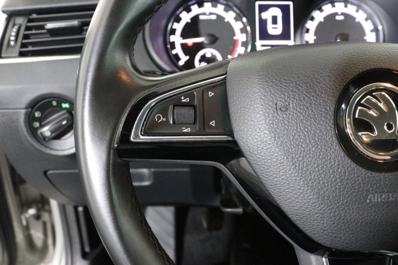 ŠKODA OCTAVIA 1.6 TDI COMBI