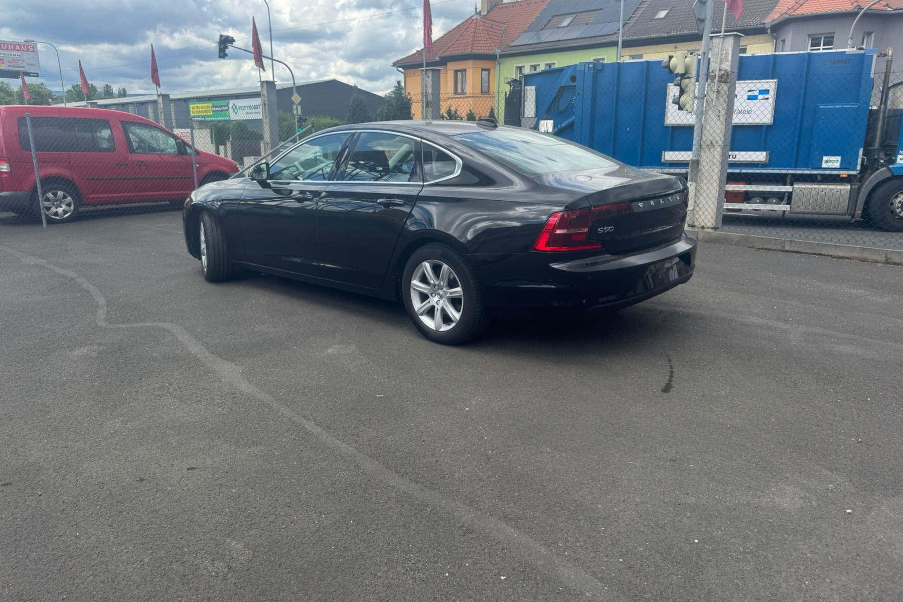 VOLVO S90 D3 MOMENTUM na splátky - fotografie 4