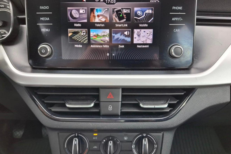 ŠKODA KAMIQ 1.6 TDI na splátky - fotografie 19