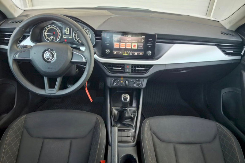 ŠKODA KAMIQ 1.6 TDI na splátky - fotografie 8