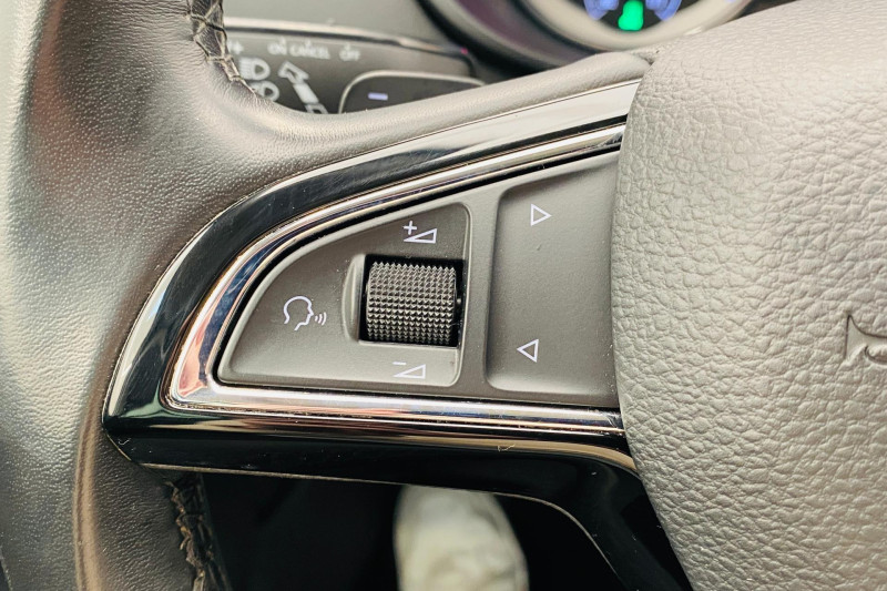 ŠKODA OCTAVIA 1.5 E-TEC DSG STYLE na splátky - fotografie 12