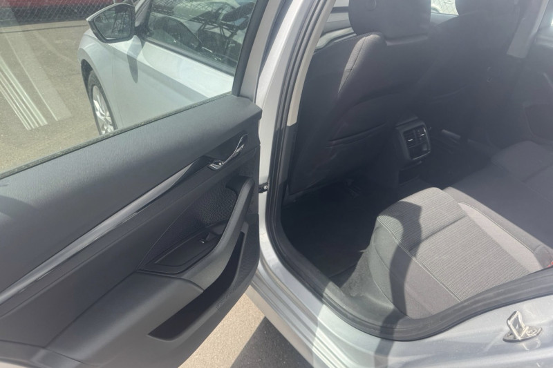 ŠKODA OCTAVIA 1.5 G-TEC DSG na splátky - fotografie 20