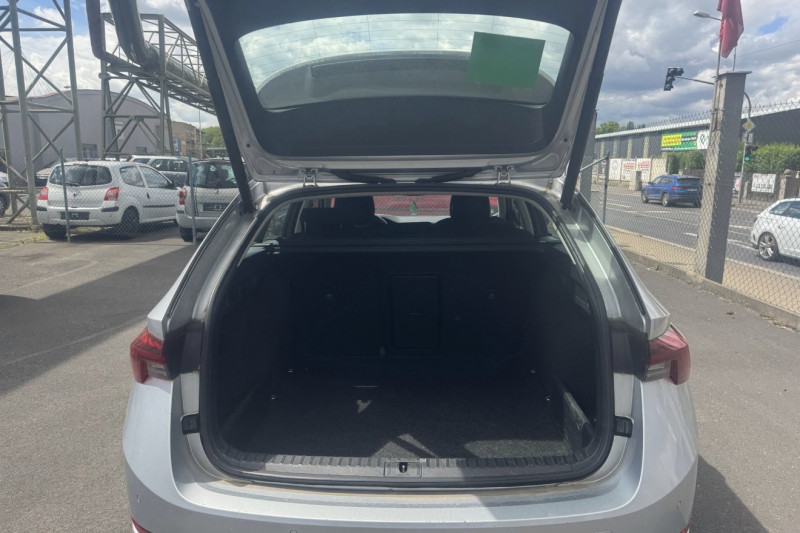 ŠKODA OCTAVIA 1.5 G-TEC DSG na splátky - fotografie 22