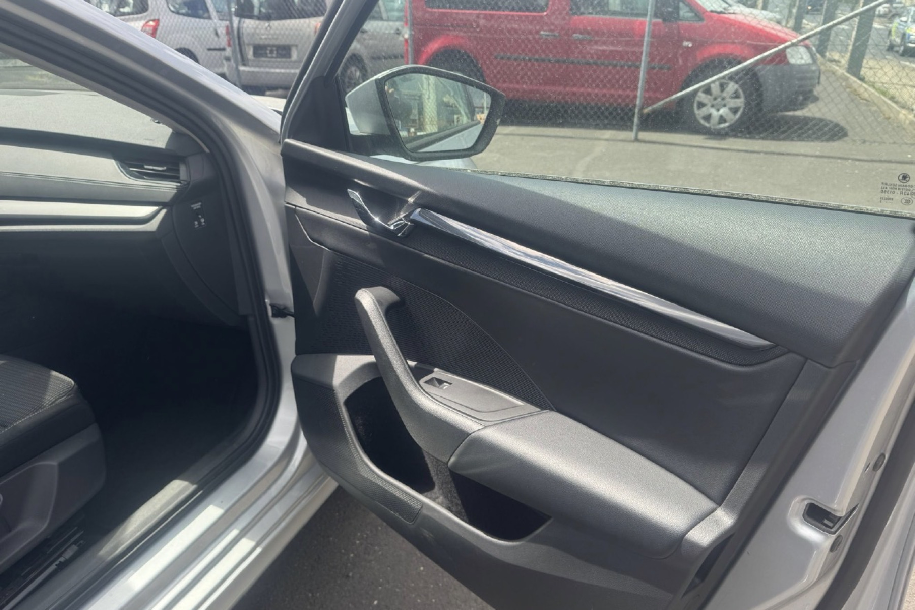 ŠKODA OCTAVIA 1.5 G-TEC DSG na splátky - fotografie 10