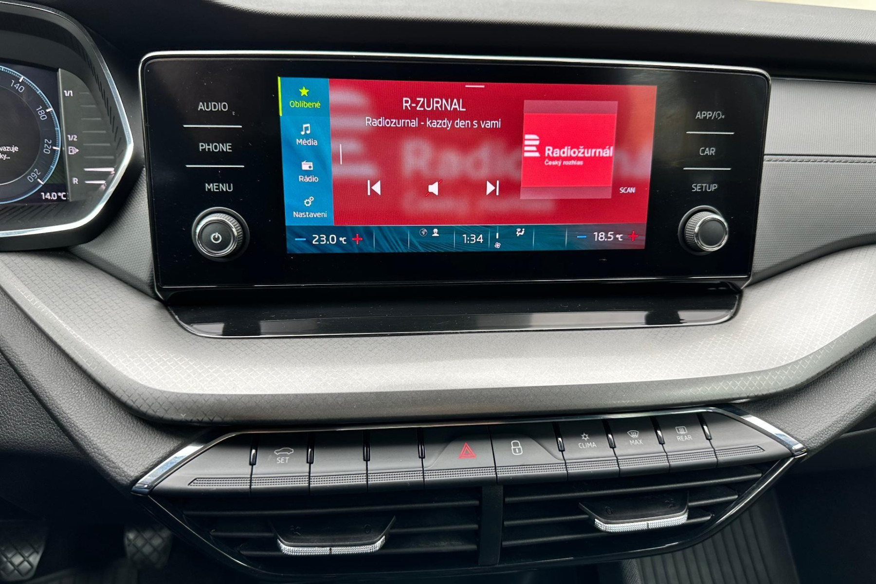 ŠKODA OCTAVIA 1.5 TSI na splátky - fotografie 13