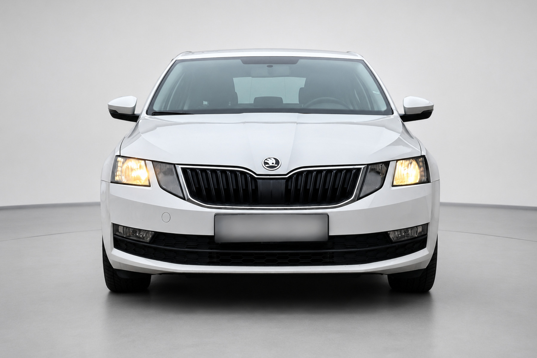 ŠKODA OCTAVIA 1.6 TDI 85 KW DSG na splátky - fotografie 2