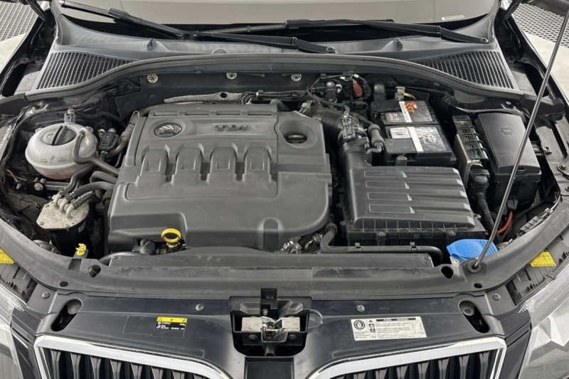 ŠKODA OCTAVIA COMBI 1.6 TDI na splátky - fotografie 24