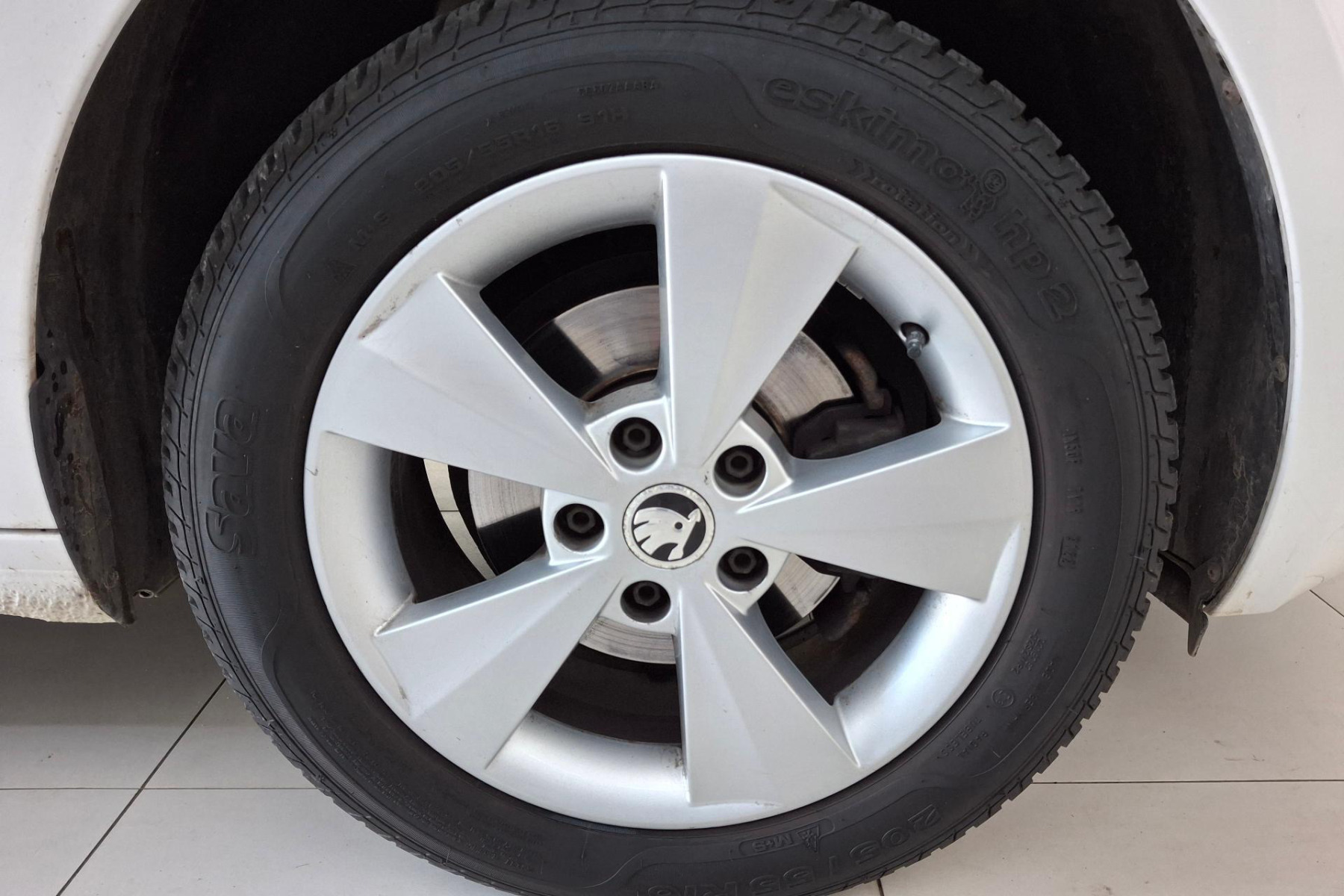 ŠKODA OCTAVIA COMBI 1.6 TDI 81 KW  STYLE na splátky - fotografie 24