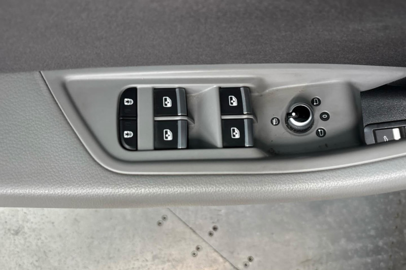 AUDI A4 AVANT 40 TDI 150 KW AUTOMAT na splátky - fotografie 19