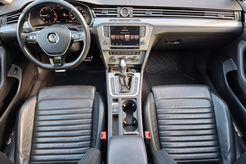 VOLKSWAGEN PASSAT VARIANT ALLTRACK 2.0 TDI 176 KW DSG 4X4 na splátky - fotografie 10