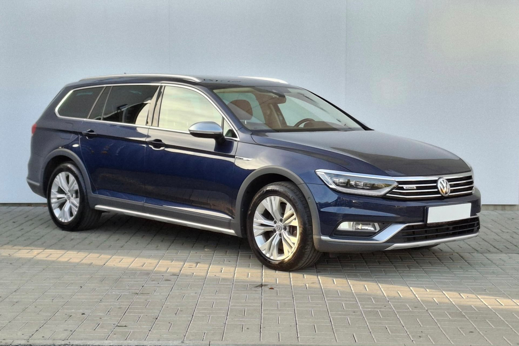 VOLKSWAGEN PASSAT VARIANT ALLTRACK 2.0 TDI 176 KW DSG 4X4 na splátky - fotografie 8