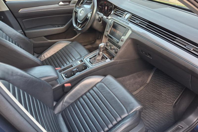 VOLKSWAGEN PASSAT VARIANT ALLTRACK 2.0 TDI 176 KW DSG 4X4 na splátky - fotografie 14