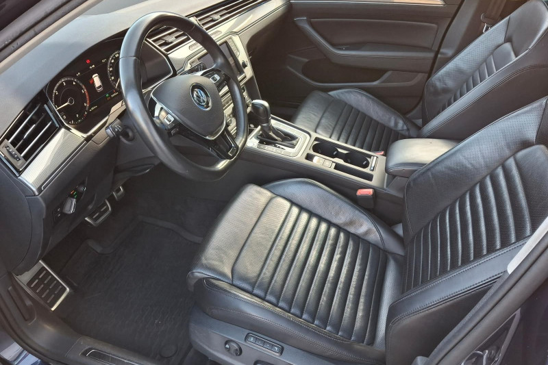 VOLKSWAGEN PASSAT VARIANT ALLTRACK 2.0 TDI 176 KW DSG 4X4 na splátky - fotografie 12