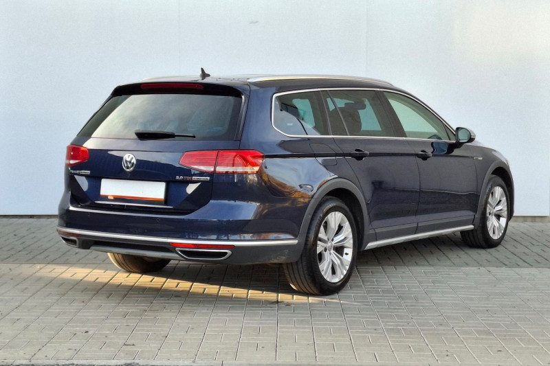 VOLKSWAGEN PASSAT VARIANT ALLTRACK 2.0 TDI 176 KW DSG 4X4 na splátky - fotografie 6
