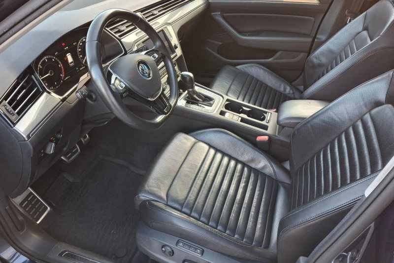 VOLKSWAGEN PASSAT VARIANT ALLTRACK 2.0 TDI 176 KW DSG 4X4 na splátky - fotografie 12