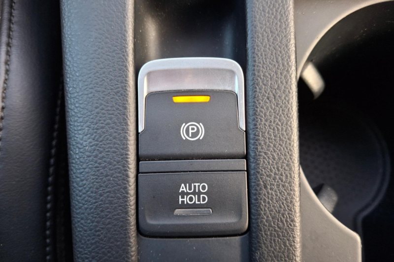 VOLKSWAGEN PASSAT VARIANT ALLTRACK 2.0 TDI 176 KW DSG 4X4 na splátky - fotografie 16