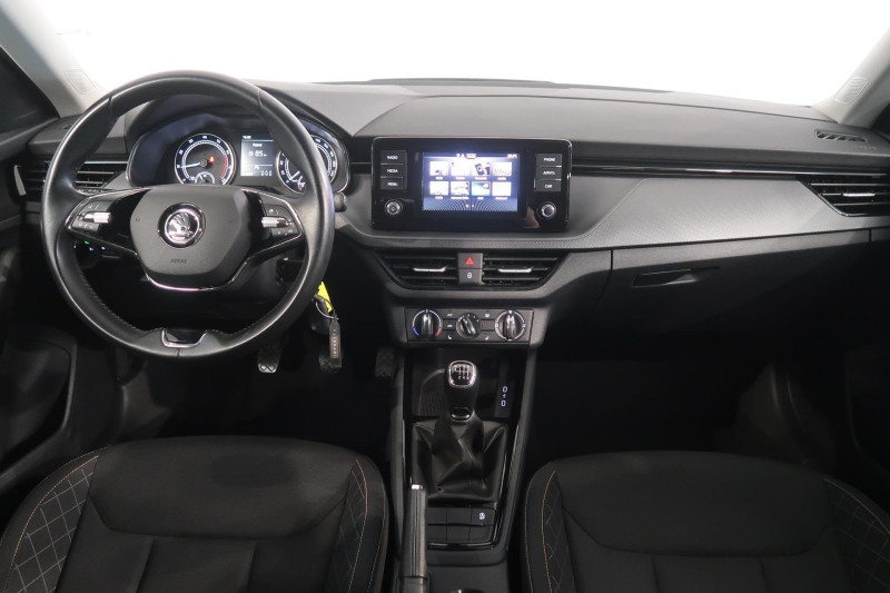ŠKODA KAMIQ 1.5 TSI 110 KW AMBITION na splátky - fotografie 8