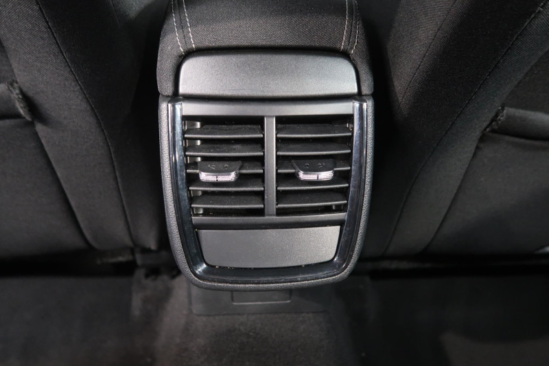 ŠKODA KAMIQ 1.5 TSI 110 KW AMBITION na splátky - fotografie 14