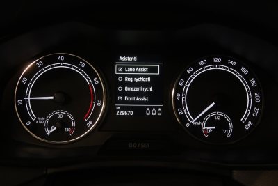 ŠKODA KAMIQ 1.5 TSI 110 KW AMBITION na splátky - fotografie 10