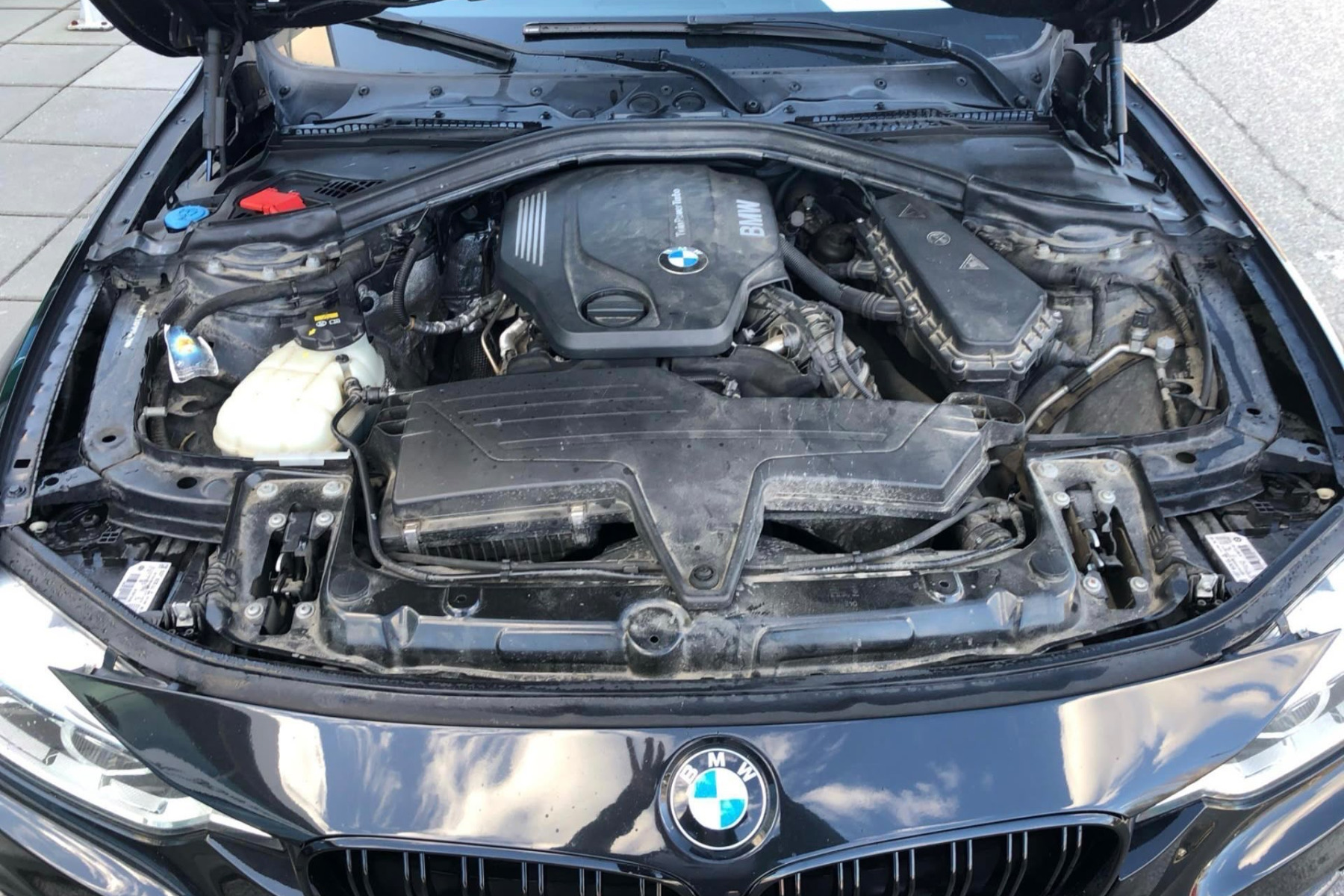 BMW 320D 140 KW M PAKET na splátky - fotografie 21