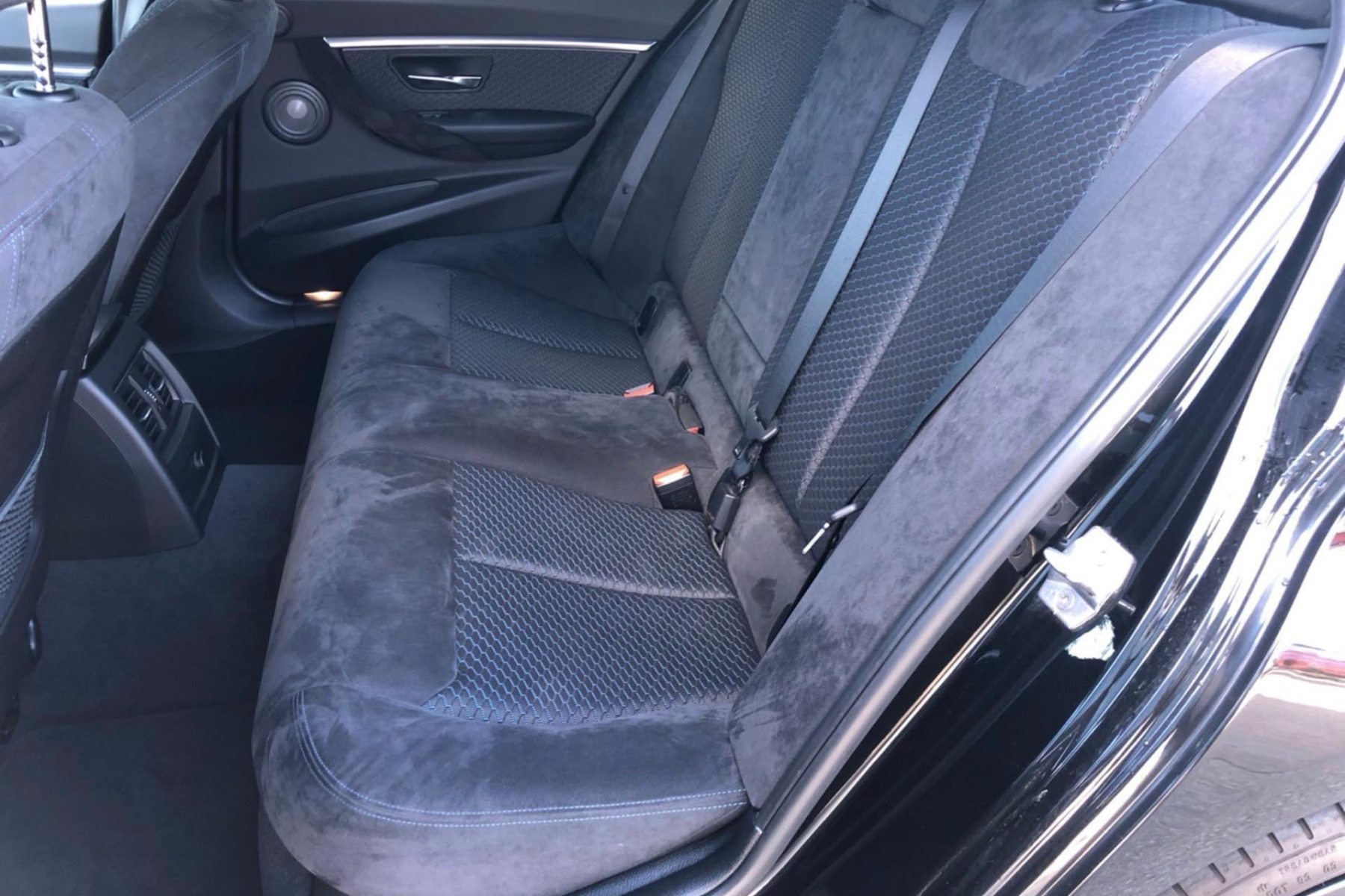 BMW 320D 140 KW M PAKET na splátky - fotografie 14